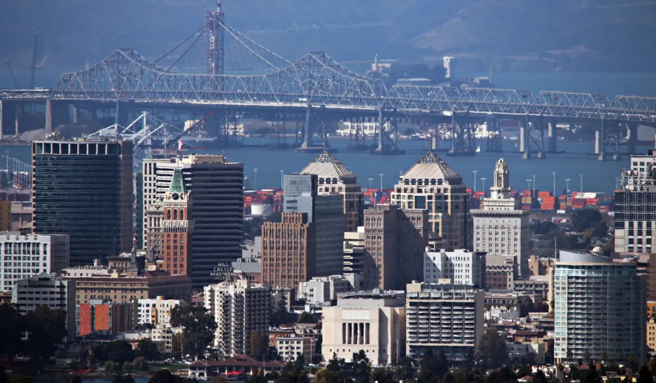 Oakland, CA
